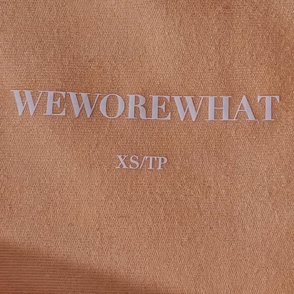 2/$50 WeWoreWhat Peach Cobbler Lace-Up Biker Shorts Size XS | Trendy Activewear - Picture 4 of 7